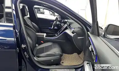 Mercedes-Benz C-Class, 2022