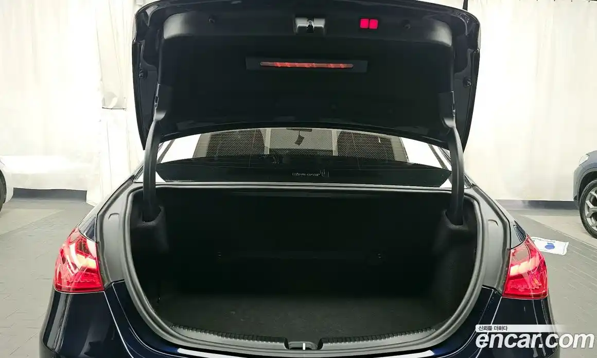 Mercedes-Benz C-Class 2022 2.0 Автомат в Москве № 179769, фото 16