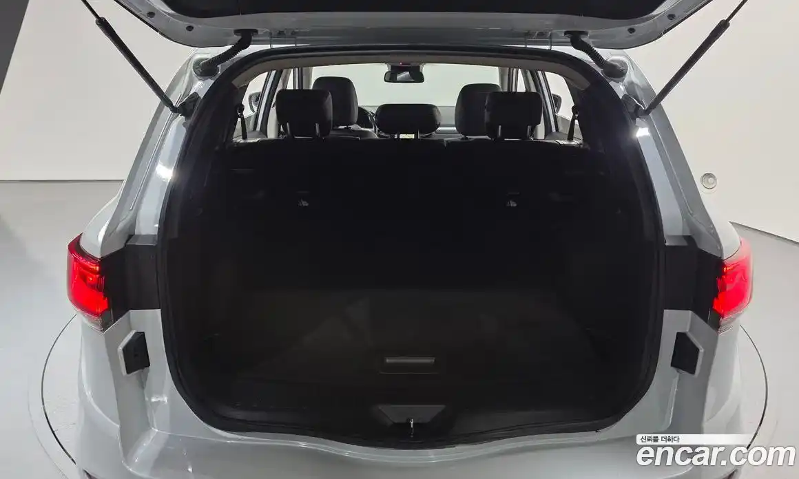 Renault QM6 2023 2.0 Автомат в Москве № 180717, фото 20