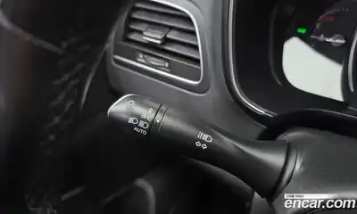 Renault QM6 2023 2.0 Автомат в Москве № 180717, миниатюра 3