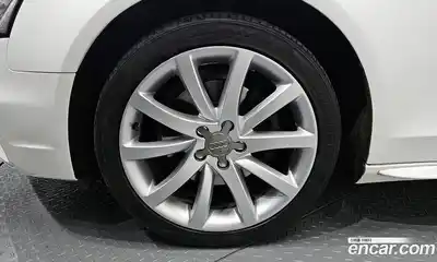 Audi A4 2015 2.0 Автомат в Москве № 181239, миниатюра 11