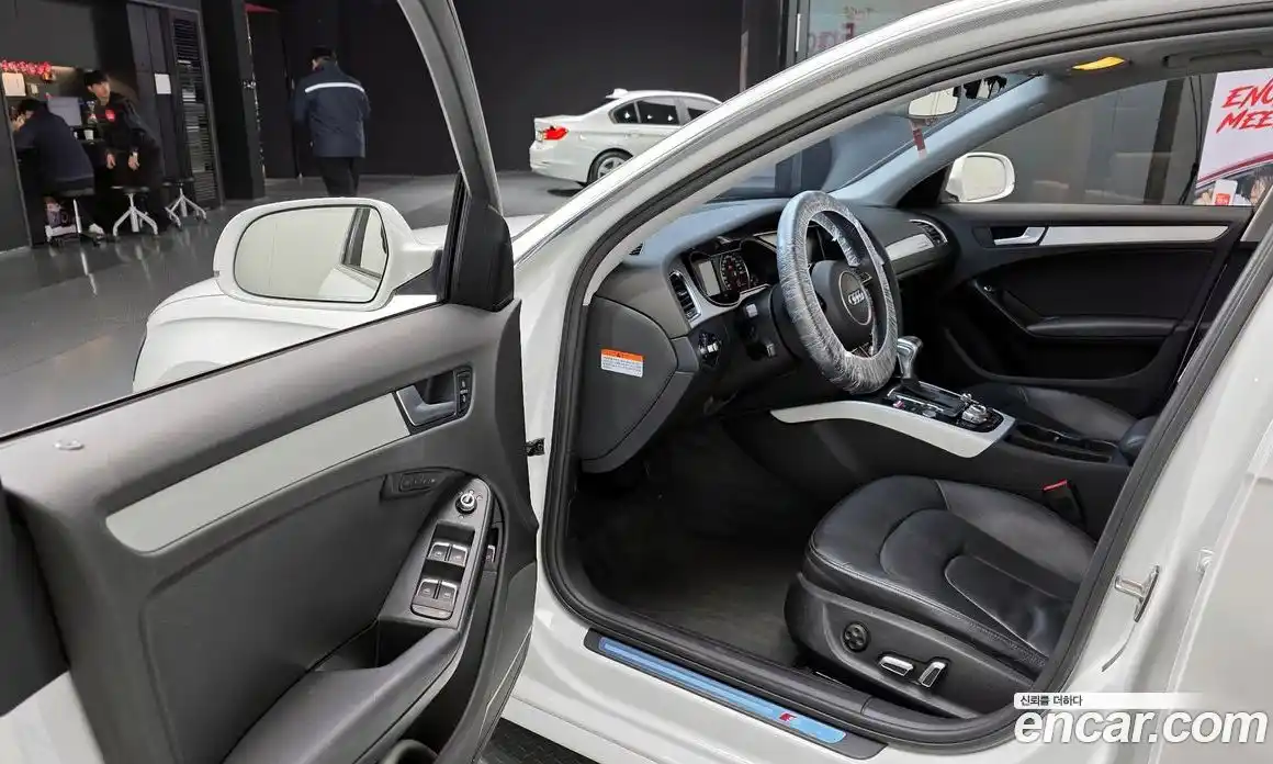 Audi A4 2015 2.0 Автомат в Москве № 181239, фото 14