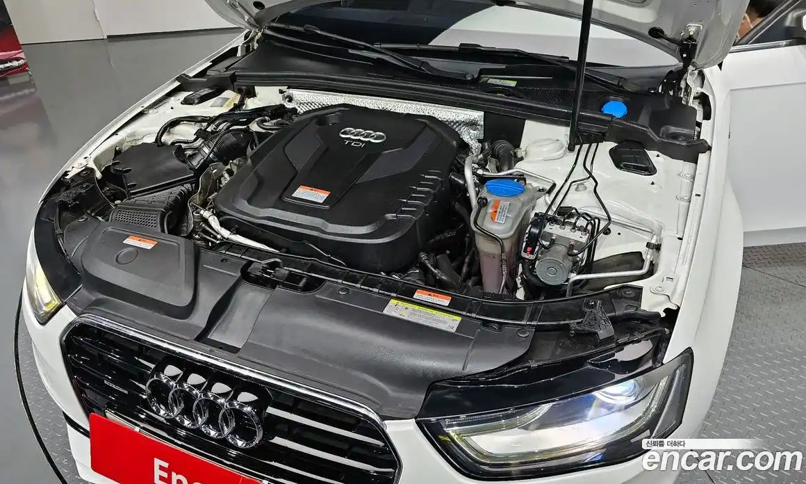 Audi A4 2015 2.0 Автомат в Москве № 181239, фото 16