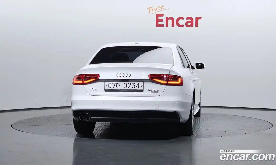 Audi A4 2015 2.0 Автомат в Москве № 181239, фото 10