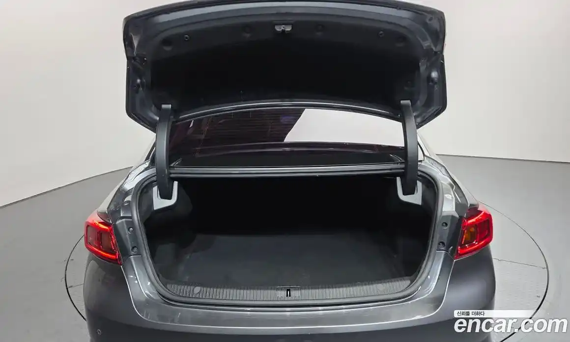 Renault SM6 2017 2.0 Автомат в Москве № 182729, фото 11