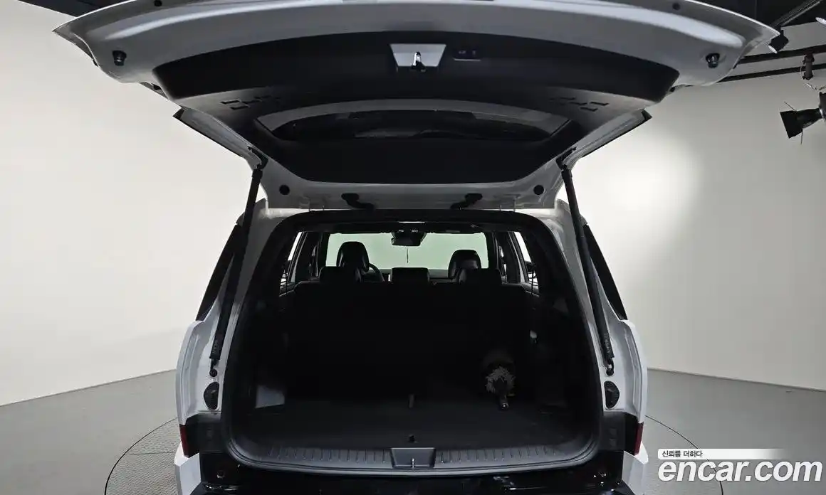 Hyundai Santa Fe 2024 1.6 Автомат в Москве № 186647, фото 8