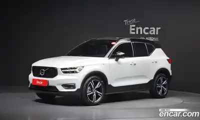 Volvo XC40 2021 2.0 Автомат в Москве № 188000, миниатюра 3
