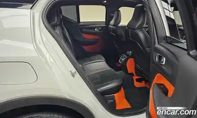 Volvo XC40 2021 2.0 Автомат в Москве № 188000, миниатюра 9