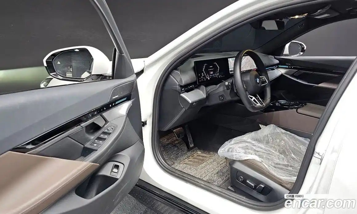 BMW 5-Series 2024 2.0 Автомат в Москве № 188165, фото 16