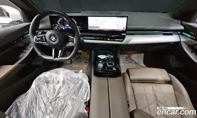 BMW 5-Series 2024 2.0 Автомат в Москве № 188165, миниатюра 2