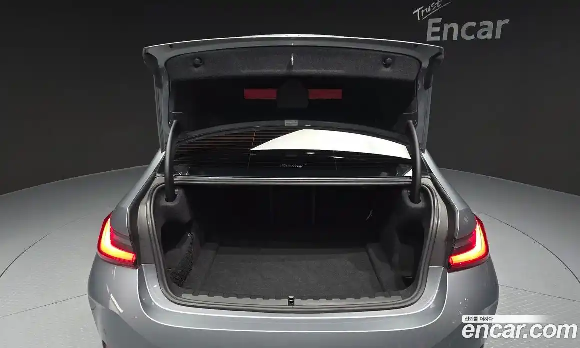 BMW 3-Series 2023 2.0 Автомат в Москве № 189551, фото 12