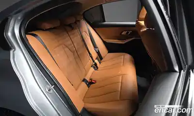 BMW 3-Series 2023 2.0 Автомат в Москве № 189551, миниатюра 10