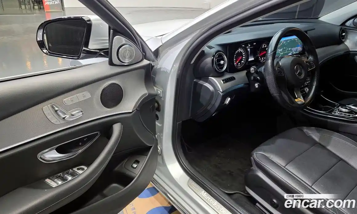 Mercedes-Benz E-Class 2017 2.0 Автомат в Москве № 195052, фото 19