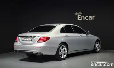 Mercedes-Benz E-Class 2017 2.0 Автомат в Москве № 195052, миниатюра 9