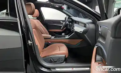 Audi A6 2019 2.0 Автомат в Москве № 196391, миниатюра 3