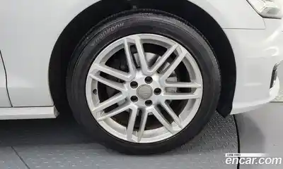 Audi A6 2016 2.0 Автомат в Москве № 196454, миниатюра 5