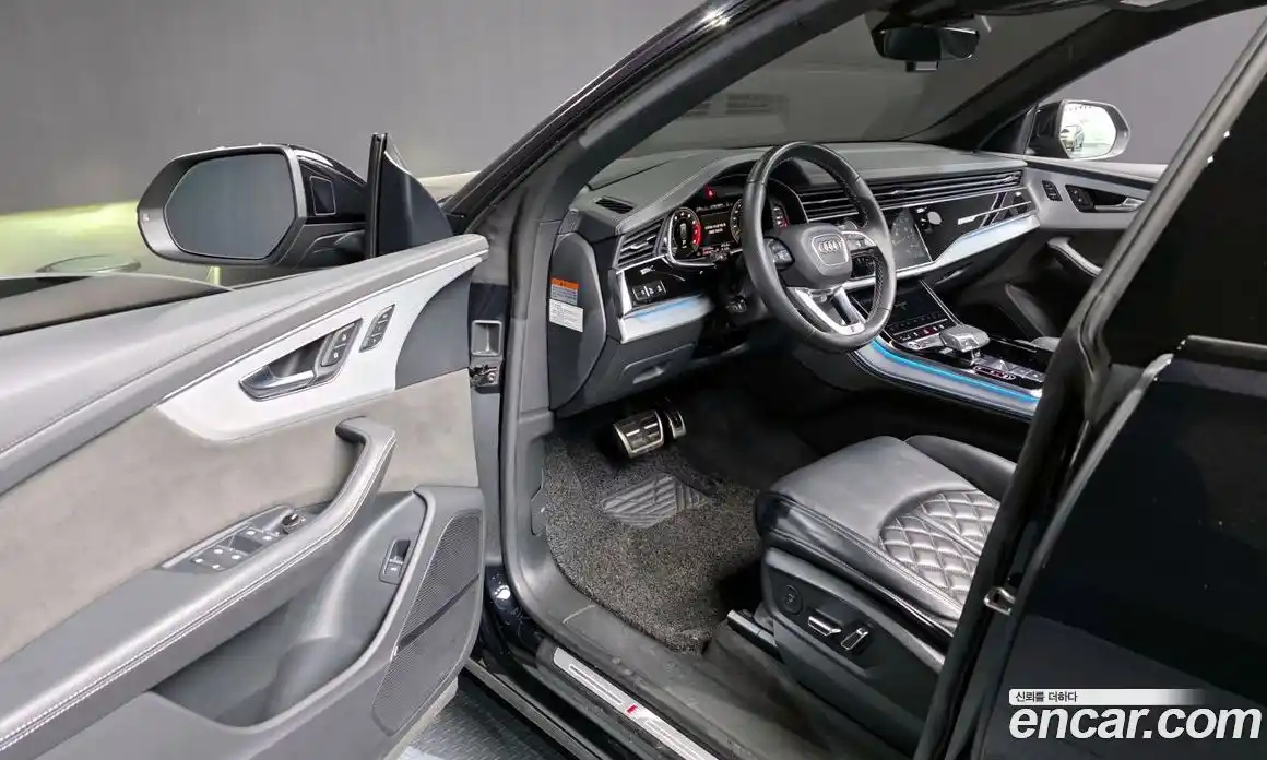 Audi Q8 2021 3.0 Автомат в Москве № 196523, фото 16