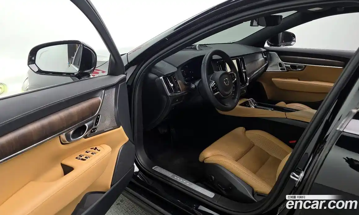 Volvo S90 2023 2.0 Автомат в Москве № 196927, фото 15