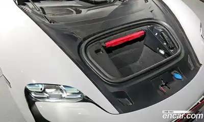 Porsche Taycan 2021 0.1 Автомат в Москве № 197373, миниатюра 3