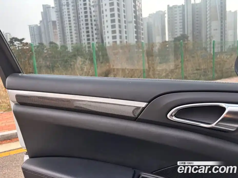 Porsche Cayenne 2012 4.8 Автомат в Москве № 197940, фото 13