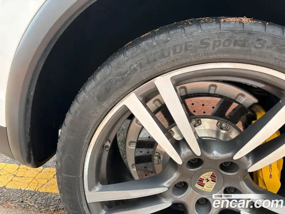 Porsche Cayenne 2012 4.8 Автомат в Москве № 197940, фото 14