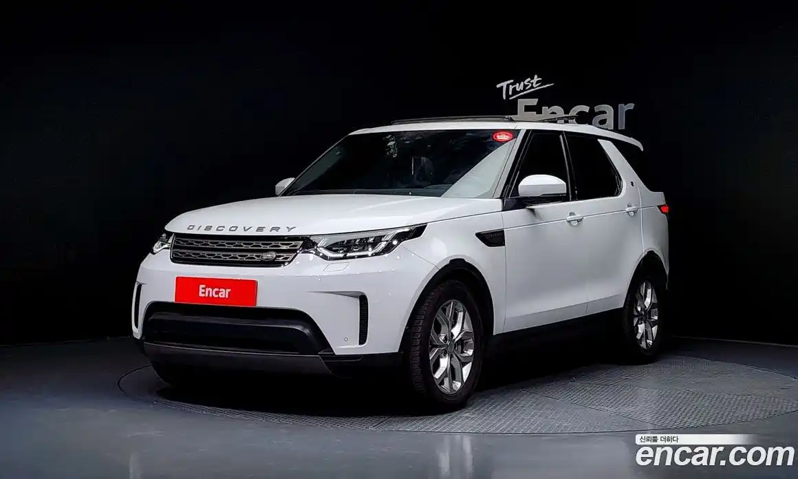 Land Rover Discovery 2019 3.0 Автомат в Москве № 198274, фото 1