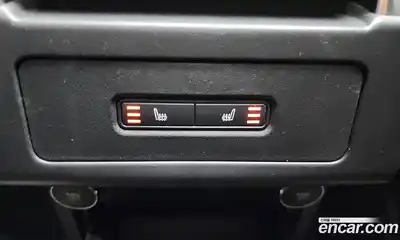 Land Rover Discovery 2019 3.0 Автомат в Москве № 198274, миниатюра 8