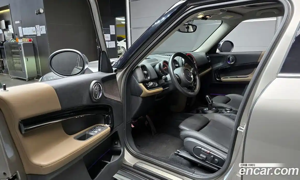 Mini Countryman 2019 2.0 Автомат в Москве № 198496, фото 11