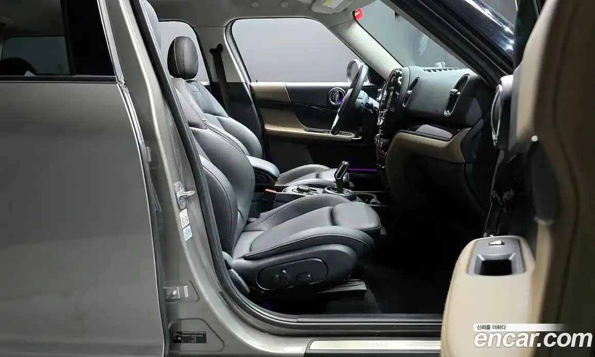 Mini Countryman 2019 2.0 Автомат в Москве № 198496, фото 15