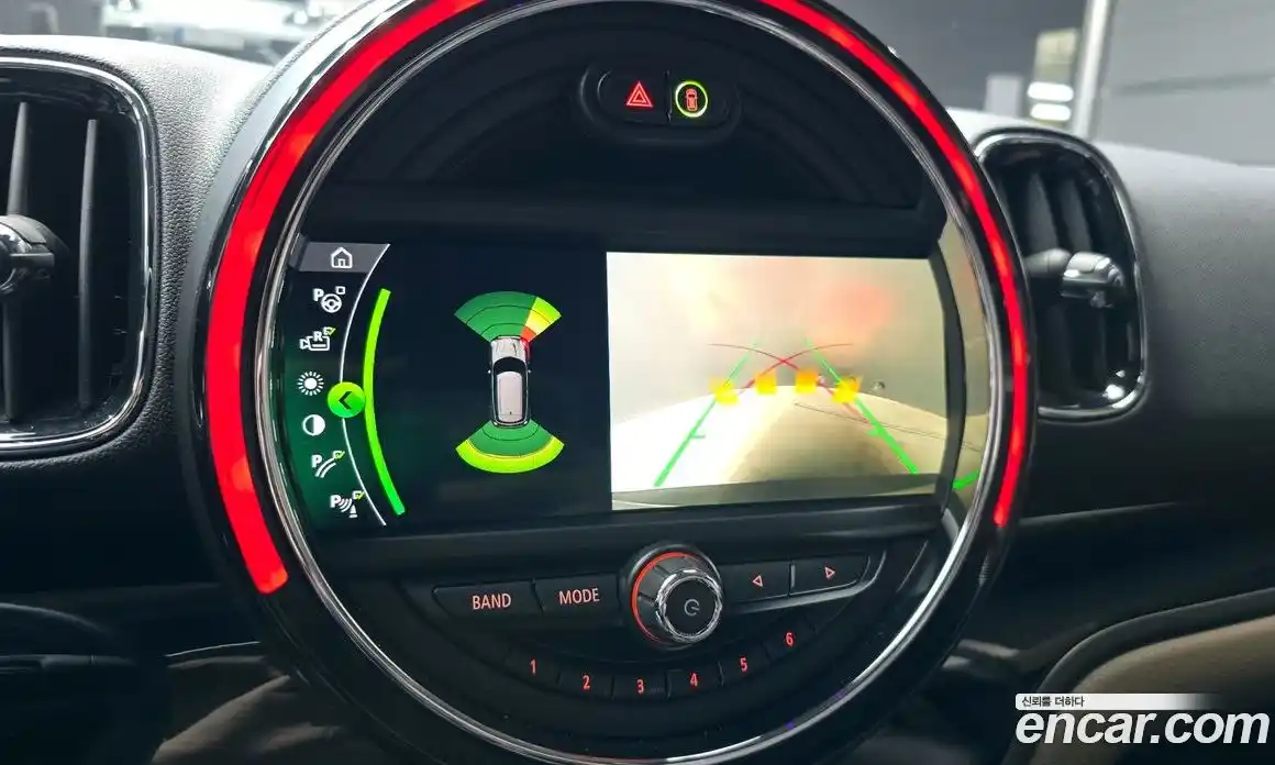 Mini Countryman 2019 2.0 Автомат в Москве № 198496, фото 16