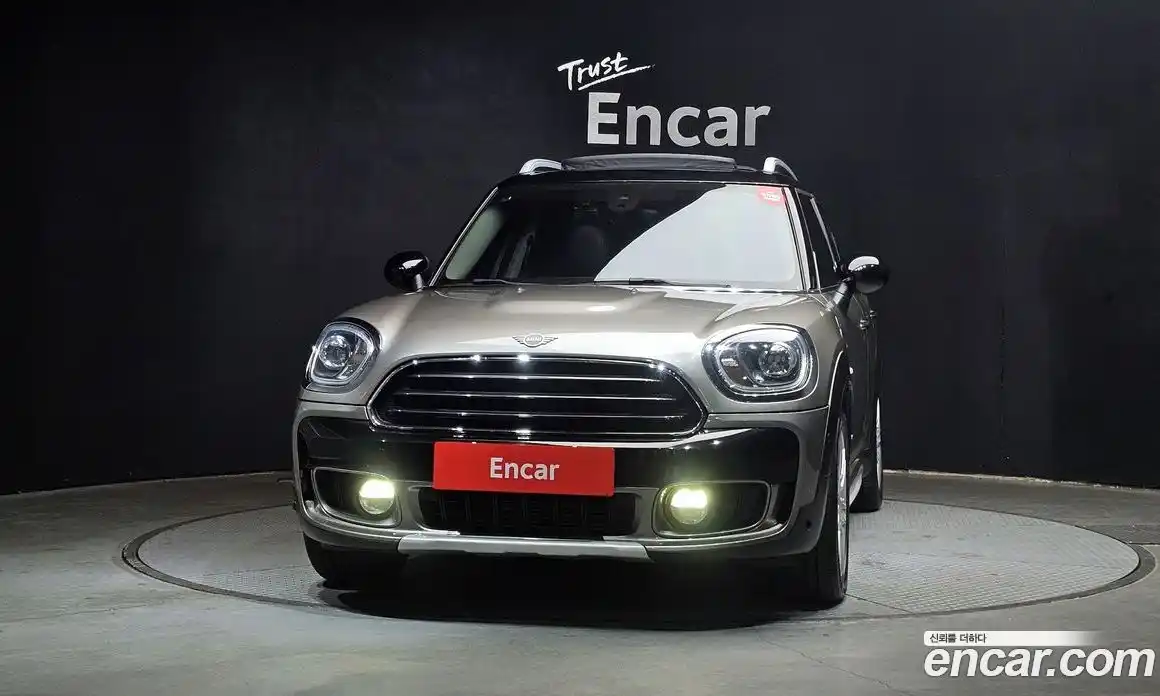 Mini Countryman 2019 2.0 Автомат в Москве № 198496, фото 3