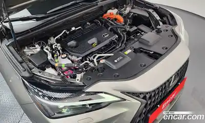 Lexus NX 2024 2.5 Автомат в Москве № 198764, миниатюра 3