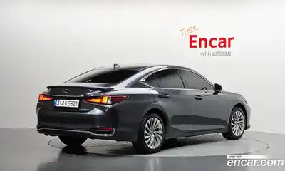 Lexus ES 2023 2.5 Автомат в Москве № 198863, миниатюра 11