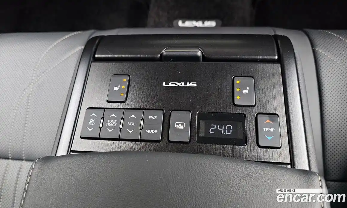 Lexus ES 2023 2.5 Автомат в Москве № 198863, фото 5