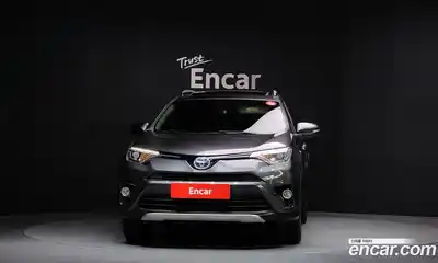 Toyota RAV4 2017 2.5 Автомат в Москве № 199697, миниатюра 6