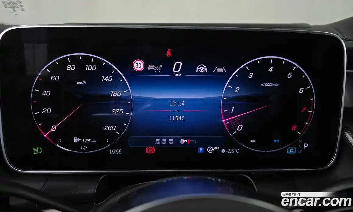 Mercedes-Benz GLC-Class 2025 2.0 Автомат в Москве № 200426, фото 15