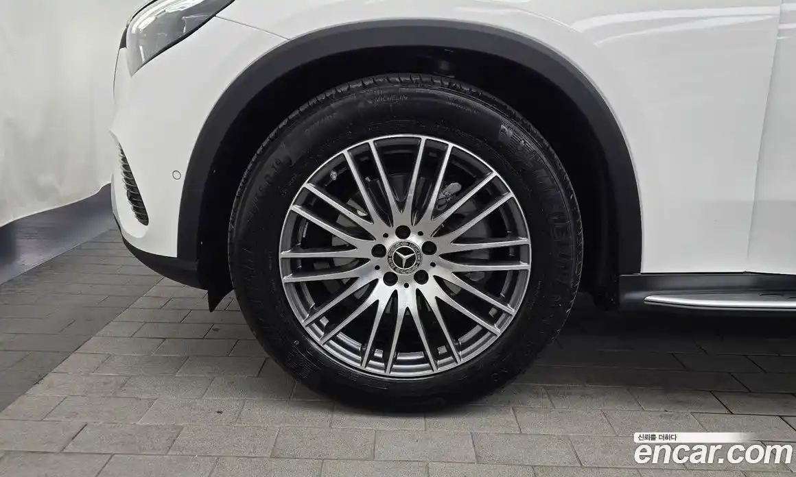 Mercedes-Benz GLC-Class 2025 2.0 Автомат в Москве № 200426, фото 16