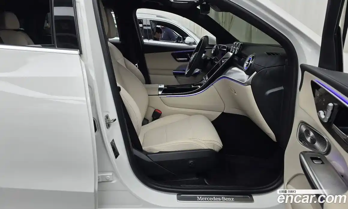 Mercedes-Benz GLC-Class 2025 2.0 Автомат в Москве № 200426, фото 10