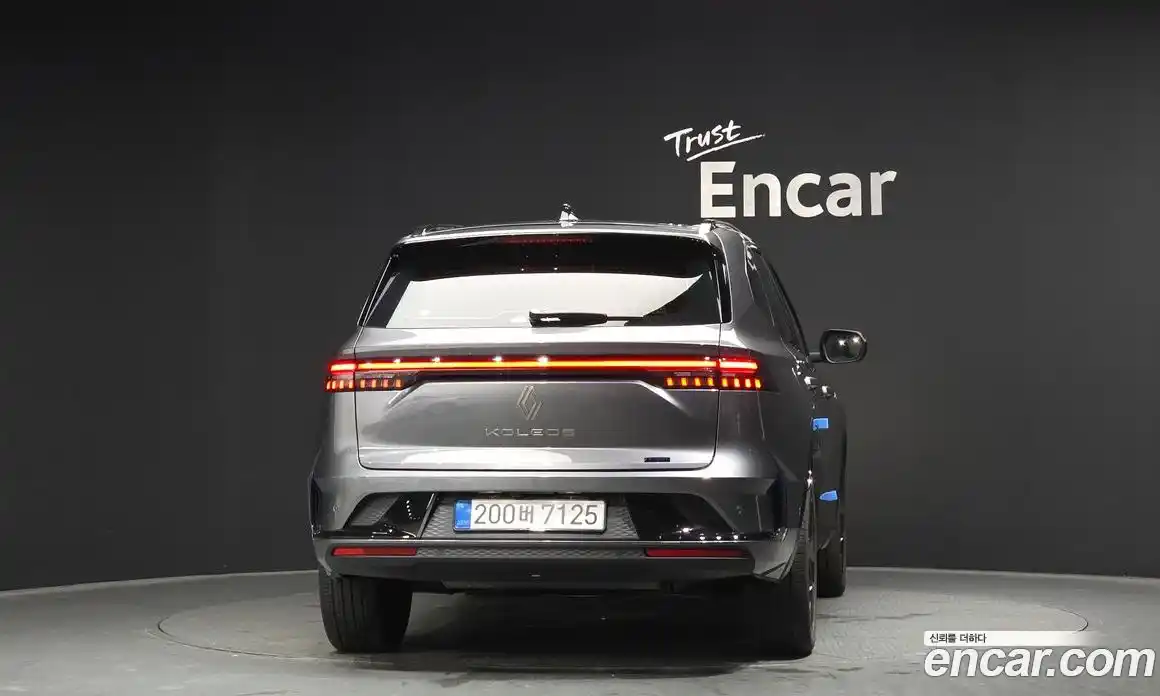 Renault Grand Koleos 2025 1.5 Автомат в Москве № 203940, фото 12