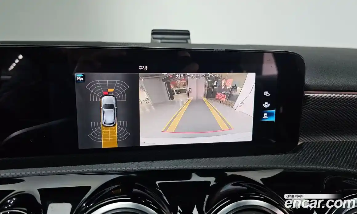 Mercedes-Benz A-Class 2021 2.0 Автомат в Москве № 207613, фото 14