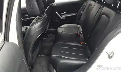 Mercedes-Benz A-Class 2021 2.0 Автомат в Москве № 207613, миниатюра 2