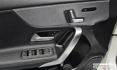 Mercedes-Benz A-Class 2021 2.0 Автомат в Москве № 207613, миниатюра 10