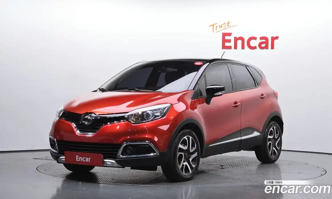 Renault QM3 2015 1.5 Автомат в Москве № 207647, фото 14