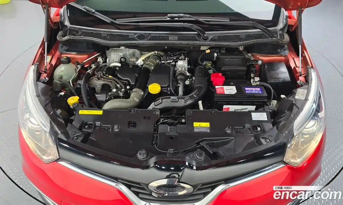 Renault QM3 2015 1.5 Автомат в Москве № 207647, фото 17