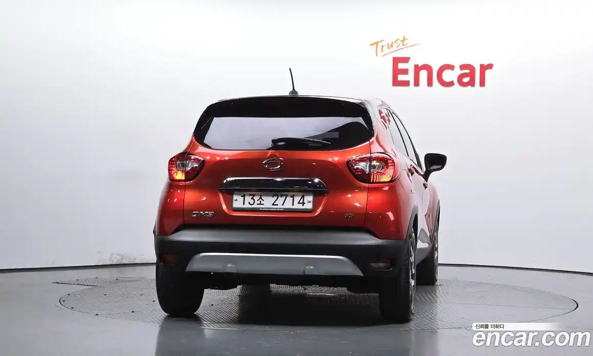 Renault QM3 2015 1.5 Автомат в Москве № 207647, фото 7