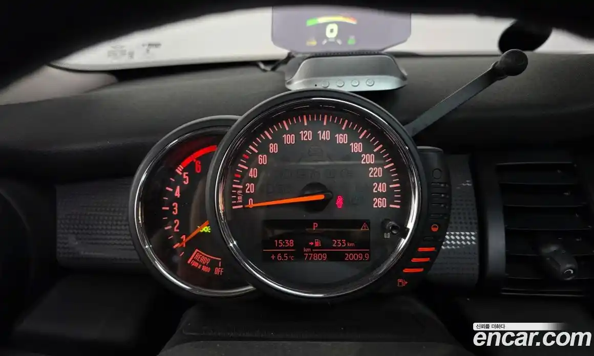 Mini Cooper 2015 1.5 Автомат в Москве № 211096, фото 6