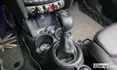 Mini Cooper 2015 1.5 Автомат в Москве № 211096, миниатюра 7