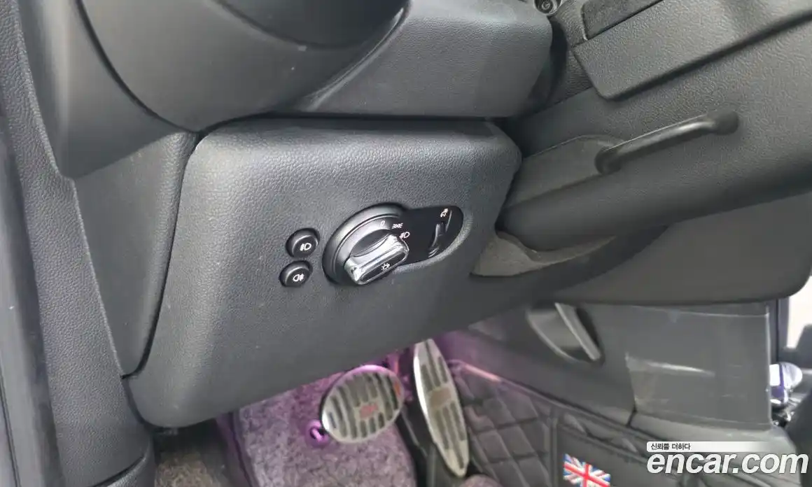 Mini Cooper 2015 1.5 Автомат в Москве № 211096, фото 9