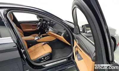 BMW 5-Series 2023 2.0 Автомат в Москве № 211323, миниатюра 12