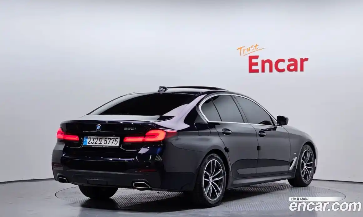 BMW 5-Series 2023 2.0 Автомат в Москве № 211323, фото 18